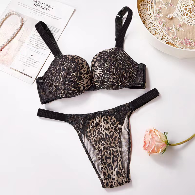 StarLuxe Embroidered Lingerie Set